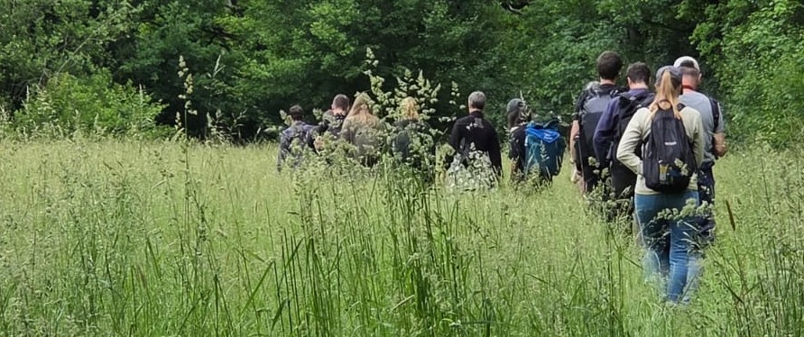 Birder*innen folgen den Links und lassen sich inspirieren